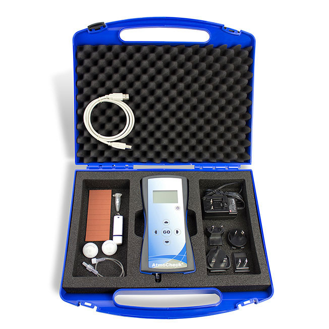 Koffer-offen-mit-Inhalt_72dpi_web_20200407